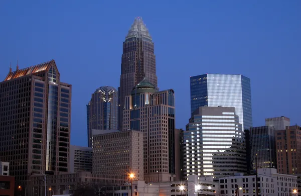 Charlotte metro Tuesday afternoon forecast, Jan. 20, 2026: sunshine fades quickly into a cold, clear evening