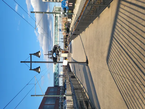 Smooth Easter Sunday Commute with Minor Delays on I-485 and Blue Line