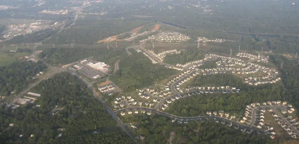 FAA Ground Stop at Charlotte Douglas as Severe Thunderstorms Disrupt Air Traffic Across the Region
