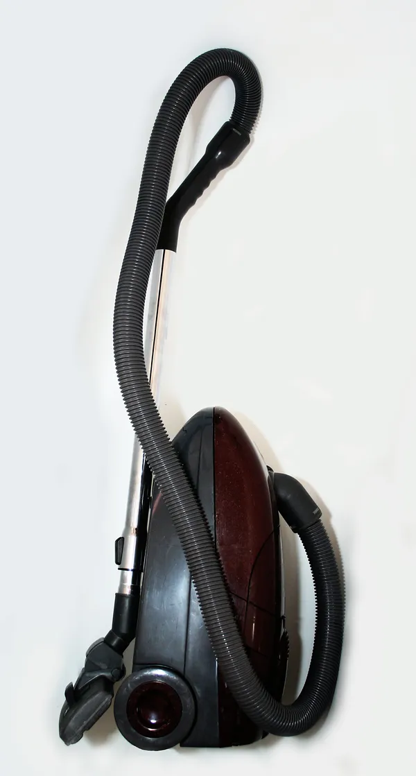 Techtronic Industries to close Charlotte floor-care facility by June 2026, affecting 172 local employees